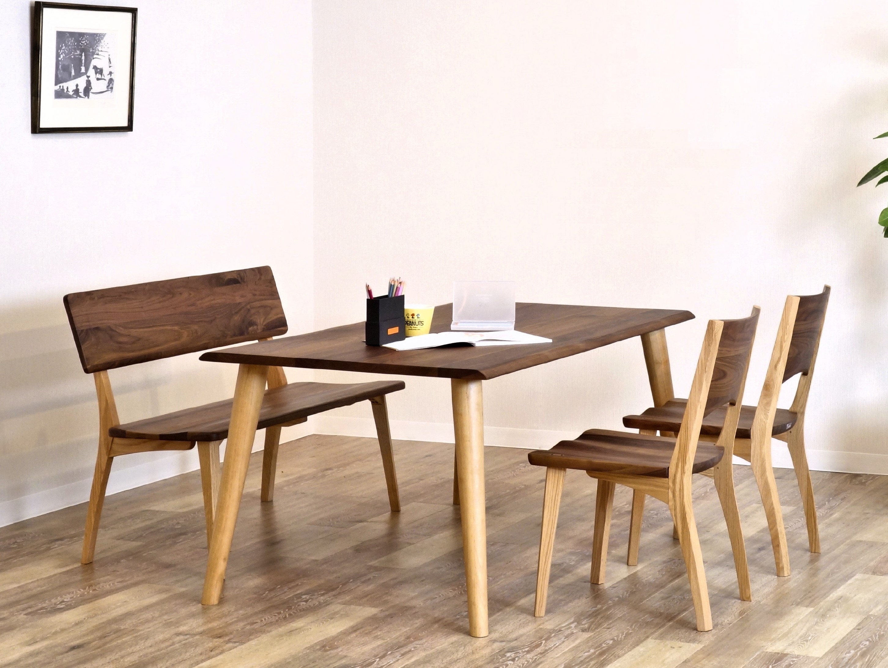 Gaia 幅20インチ ラウンド サイドテーブル 真鍮並行輸入 ｜Gaia 幅20インチ ラウンドサイドテーブル ブラックブロンズ製