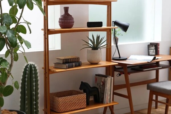 DisplayShelf