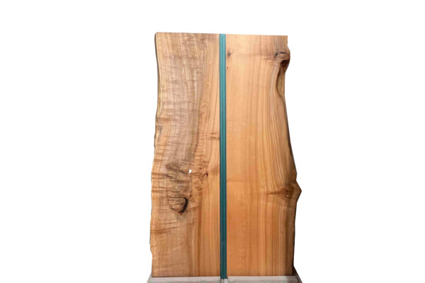 メープル　一枚板（センターレジン加工仕上げ）